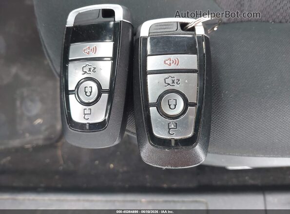 3FA6P0LU8LR197028 2020 FORD FUSION Silver Vista del salpicadero