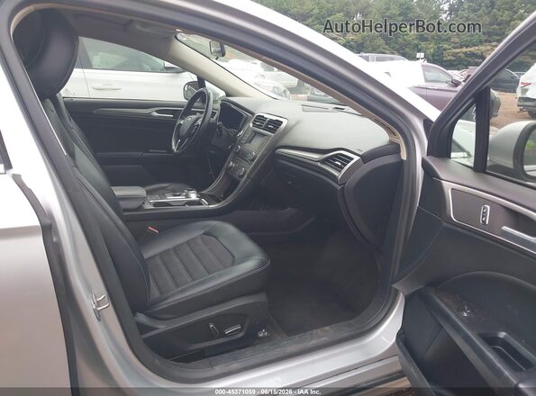 3FA6P0LU9HR387184 2017 FORD FUSION HYBRID Silver წინა სალონის ხედი