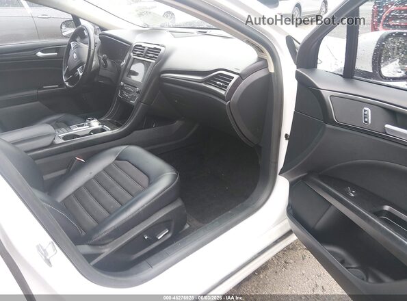 3FA6P0LU9JR107236 2018 FORD FUSION HYBRID White Вид салону спереду