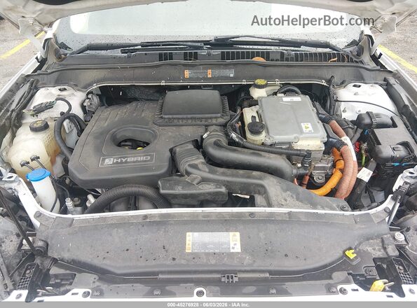 3FA6P0LU9JR107236 2018 FORD FUSION HYBRID White Вид ззаду
