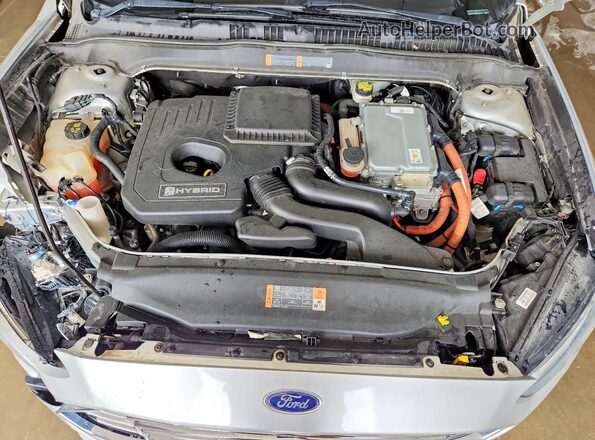 3FA6P0LUXGR406114 2016 FORD FUSION Серебряный Вид задней части салона