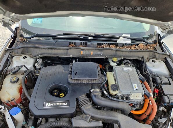 3FA6P0LUXHR355148 2017 FORD FUSION Silver Vista interior trasera