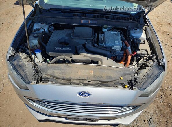 3FA6P0LUXJR116091 2018 FORD FUSION Silver Widok wnętrza z tyłu