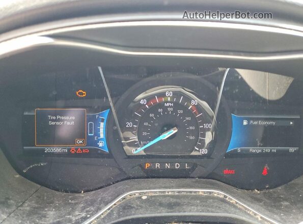 3FA6P0LUXJR116091 2018 FORD FUSION Silver Widok zestawu wskaźników