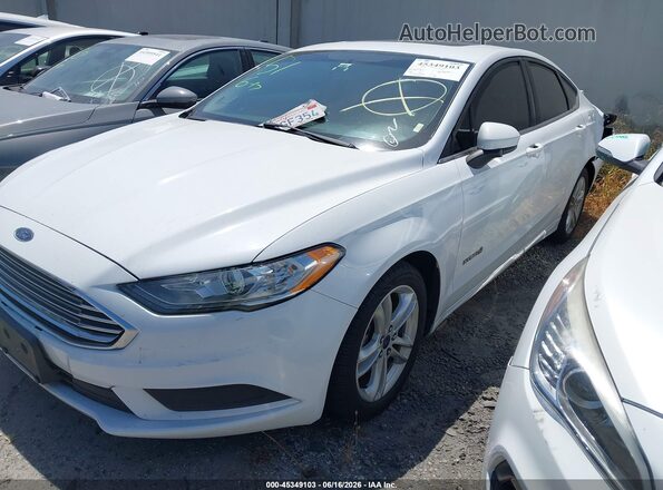 3FA6P0LUXJR139127 2018 FORD FUSION HYBRID White 