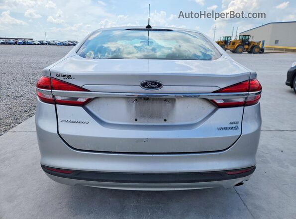 3FA6P0LUXJR152606 2018 FORD FUSION Silver Widok z tyłu