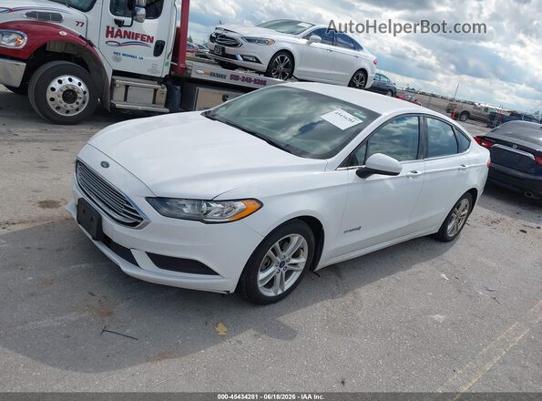 3FA6P0LUXJR162620 2018 FORD FUSION HYBRID White Przód lewy