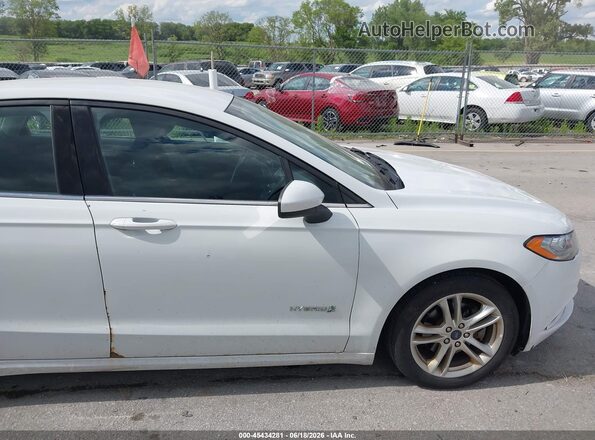 3FA6P0LUXJR162620 2018 FORD FUSION HYBRID White 