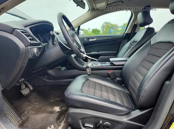 3FA6P0LUXJR192099 2018 FORD FUSION Black Widok wnętrza z przodu