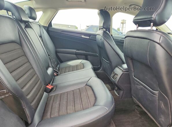 3FA6P0LUXJR192099 2018 FORD FUSION Black Widok tylnych siedzeń