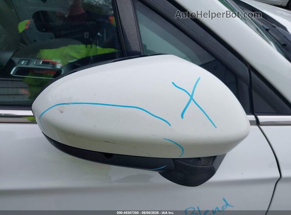 3FA6P0LUXKR224938 2019 FORD FUSION HYBRID White 
