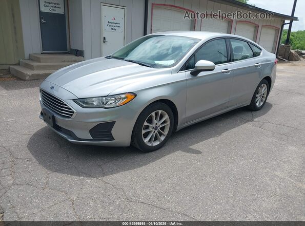 3FA6P0LUXLR200513 2020 FORD FUSION Silver Առջևի ձախ երեք քառորդ տեսարան