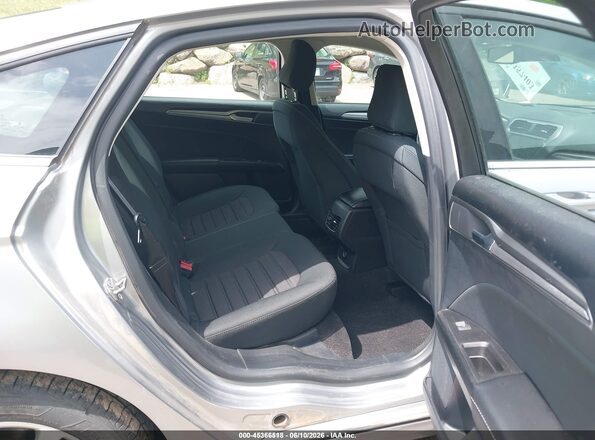 3FA6P0LUXLR200513 2020 FORD FUSION Silver VIN կոդի պիտակի տեսք