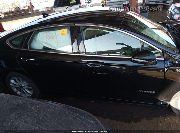 3FA6P0MUXKR185461 2019 FORD FUSION HYBRID Черный Вид задней части салона