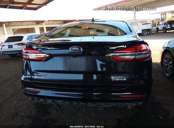 3FA6P0MUXKR185461 2019 FORD FUSION HYBRID Черный 