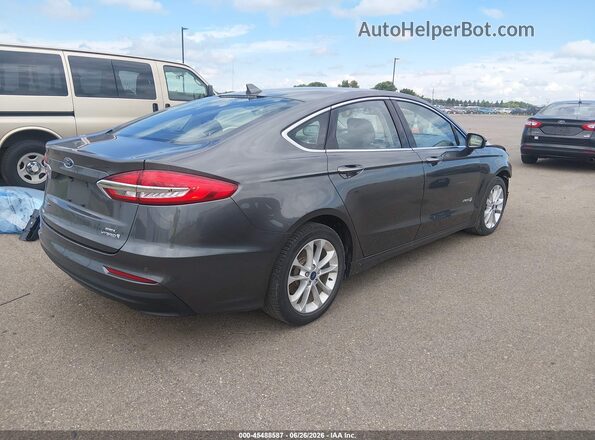 3FA6P0MUXKR272082 2019 FORD FUSION HYBRID Серый Задняя правая четверть