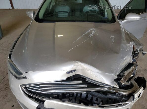 3FA6P0PU1HR379722 2017 FORD FUSION Silver Rear interior view
