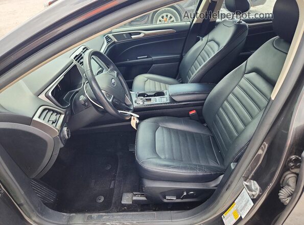 3FA6P0PU4JR190634 2018 FORD FUSION Gray Vista interior delantera