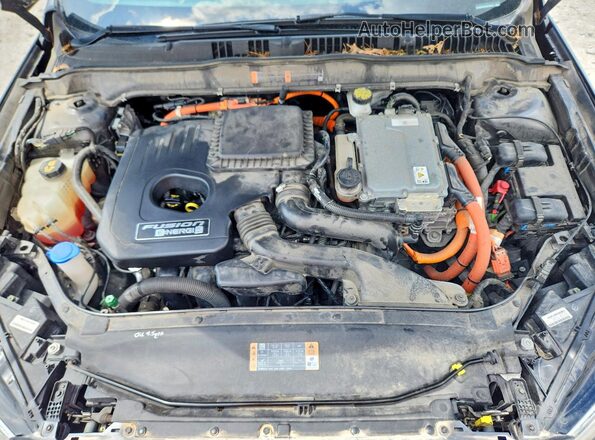 3FA6P0PU4JR190634 2018 FORD FUSION Gray Vista interior trasera