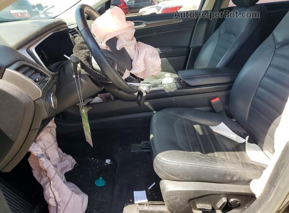 3FA6P0PU8JR232643 2018 FORD FUSION Black Vista interior delantera