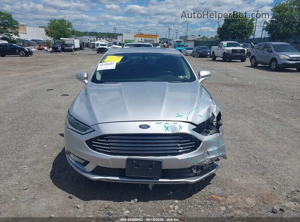 3FA6P0RU0JR241978 2018 FORD FUSION HYBRID Silver Вид панелі приладів