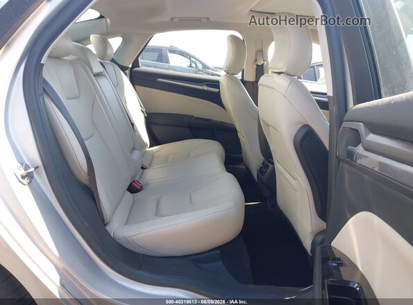 3FA6P0RU5GR154893 2016 FORD FUSION HYBRID Silver VIN կոդի պիտակի տեսք