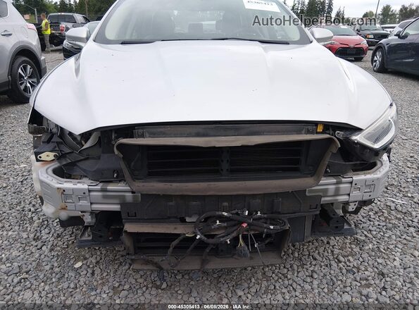 3FA6P0RU8JR132524 2018 FORD FUSION HYBRID Silver Դիմացի տեսք