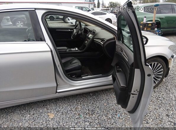 3FA6P0RU8JR132524 2018 FORD FUSION HYBRID Silver Սալոնի դիմացի տեսք