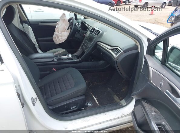 3FA6P0T91LR190501 2020 FORD FUSION White Вид салону спереду