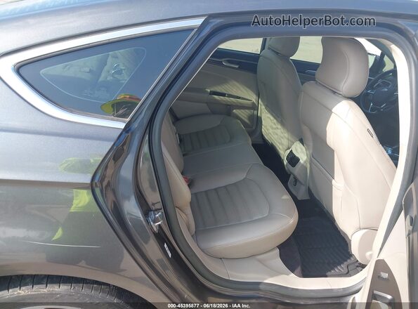 3FA6P0T94HR305812 2017 FORD FUSION Gray VIN sticker view