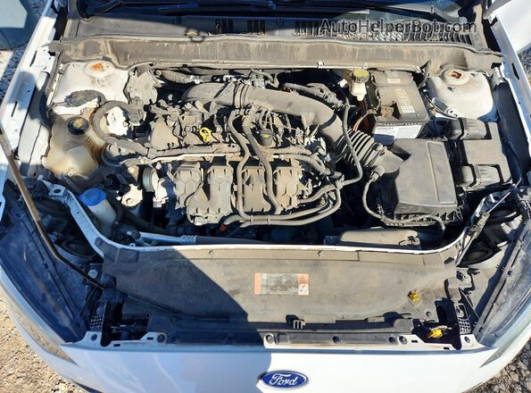 3FA6P0T94LR190878 2020 FORD FUSION White Вид задньої частини салону