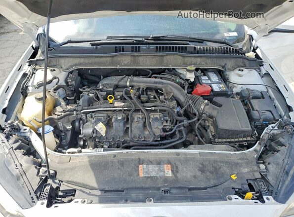 3FA6P0T96LR202349 2020 FORD FUSION White Вид задньої частини салону