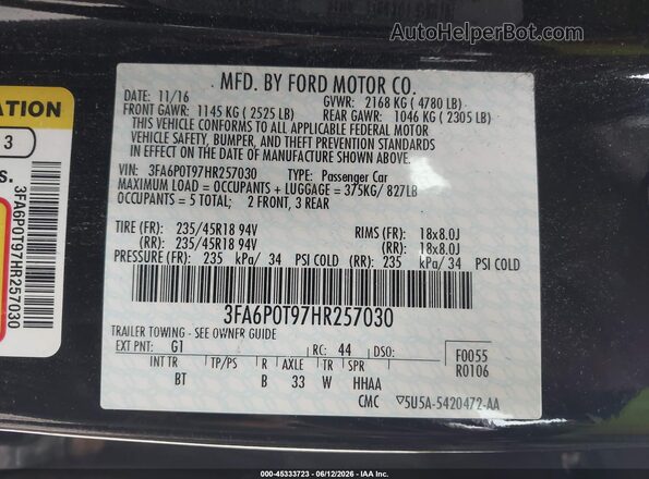 3FA6P0T97HR257030 2017 FORD FUSION Black Widok komory silnika