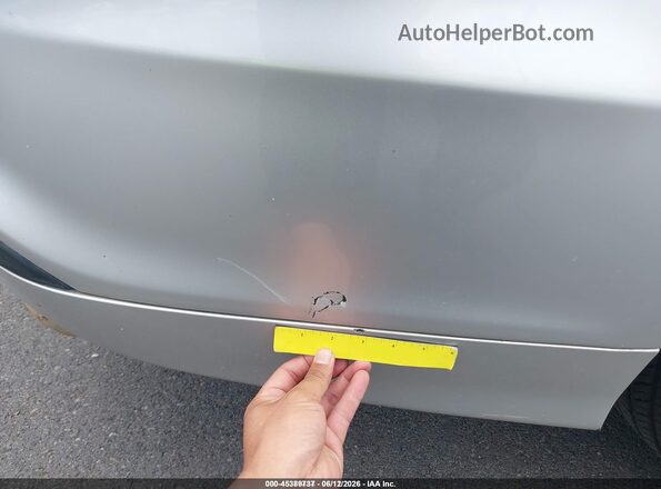 3FA6P0UU2JR123020 2018 FORD FUSION HYBRID Серебряный Вид задней части салона