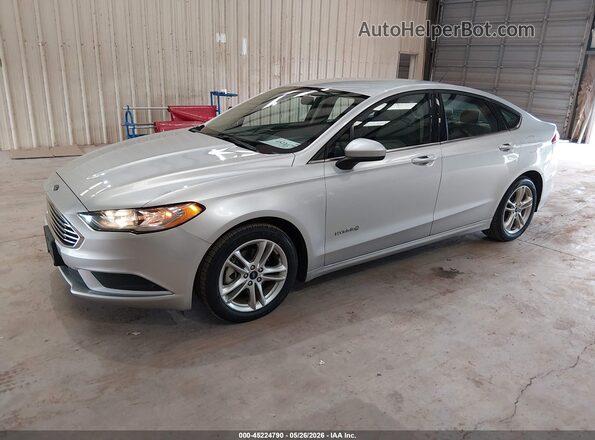 3FA6P0UU2JR271393 2018 FORD FUSION HYBRID Silver Առջևի ձախ երեք քառորդ տեսարան