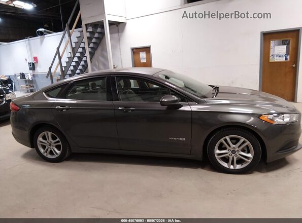 3FA6P0UU2JR271460 2018 FORD FUSION HYBRID Gray Vista interior trasera