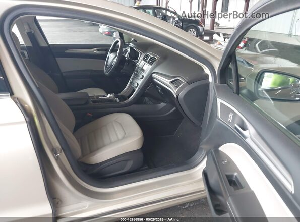 3FA6P0UU3JR273752 2018 FORD FUSION HYBRID Gold Front interior view