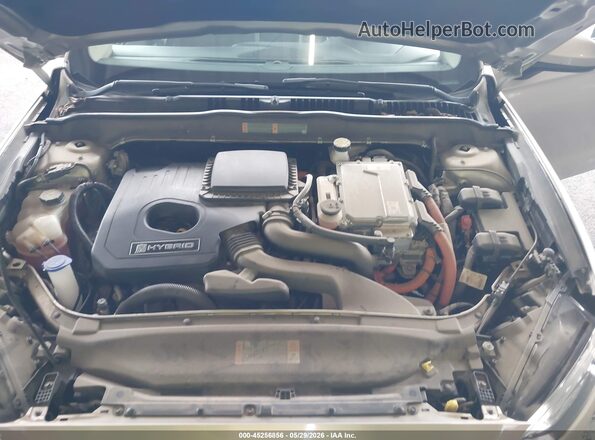 3FA6P0UU3JR273752 2018 FORD FUSION HYBRID Gold Rear view