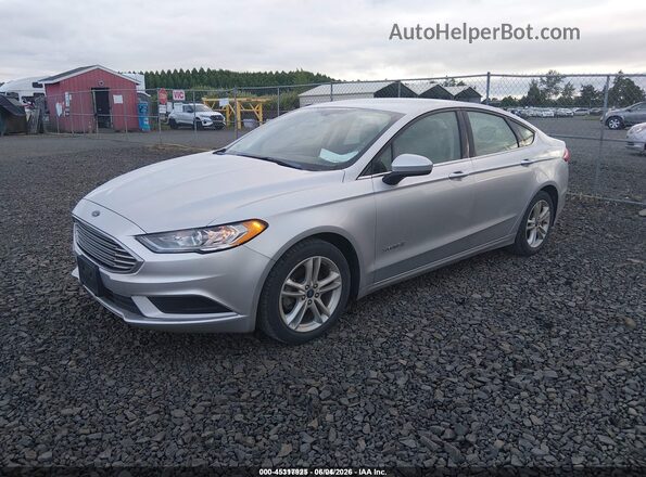 3FA6P0UU4JR243563 2018 FORD FUSION HYBRID Серебряный Передняя левая четверть