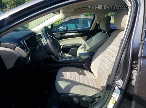 3FA6P0UU9JR122883 2018 FORD FUSION Серый Вид салона спереди