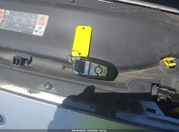 3FA6P0UUXJR141975 2018 FORD FUSION HYBRID Gray Vista del salpicadero