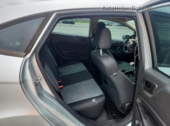 3FADP4AJ1KM160891 2019 FORD FIESTA Серебряный Вид задних сидений