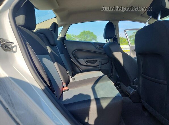3FADP4AJ2KM113837 2019 FORD FIESTA White Вид задніх сидінь
