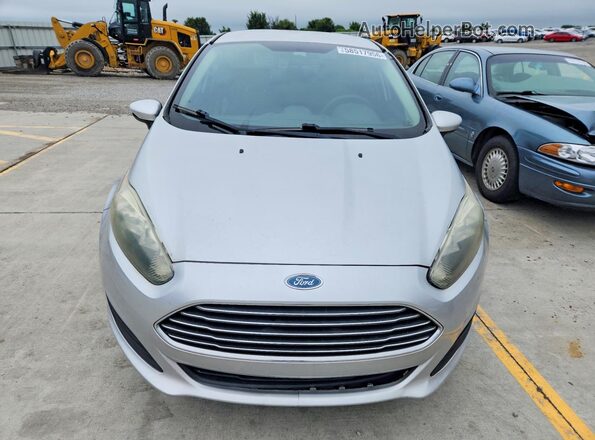 3FADP4AJ3GM138026 2016 FORD FIESTA Silver Դիմացի տեսք