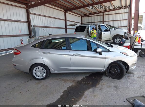 3FADP4AJ3JM120150 2018 FORD FIESTA Silver Rear interior view