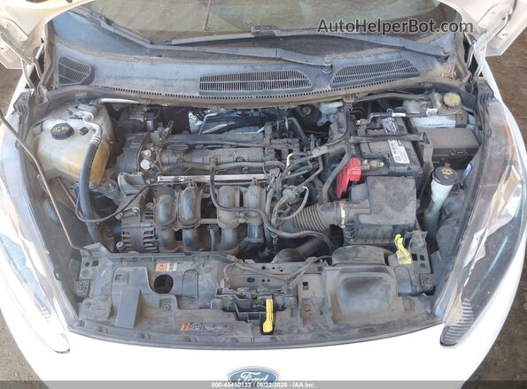 3FADP4AJ7GM162636 2016 FORD FIESTA White Rear view