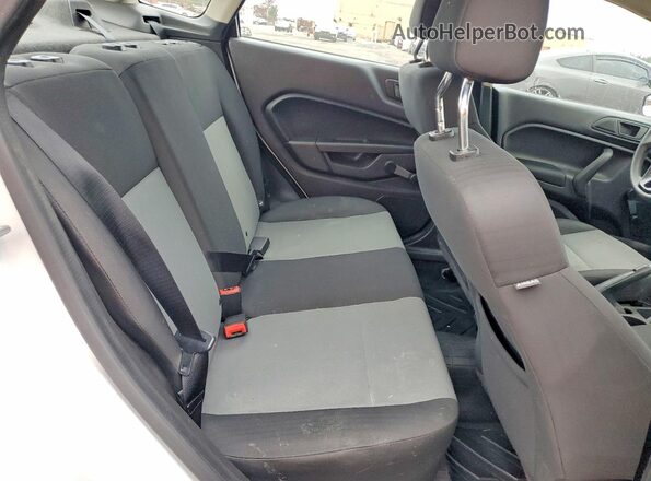 3FADP4AJ9KM154157 2019 FORD FIESTA Белый Вид задних сидений