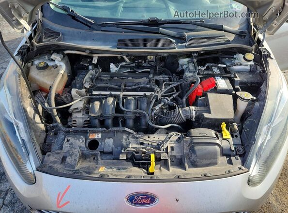 3FADP4AJXKM109048 2019 FORD FIESTA Серебряный Вид задней части салона