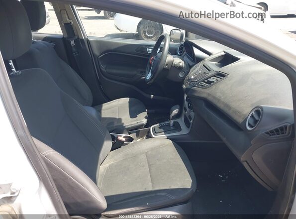 3FADP4BJ0GM112191 2016 FORD FIESTA White Vista interior delantera