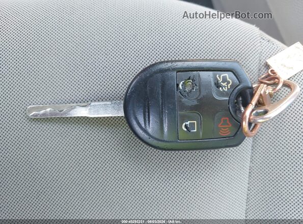 3FADP4BJ0GM178594 2016 FORD FIESTA White Widok deski rozdzielczej